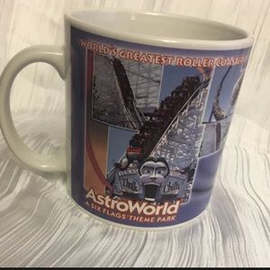 Astroworld Six Flags theme park Vintage mug